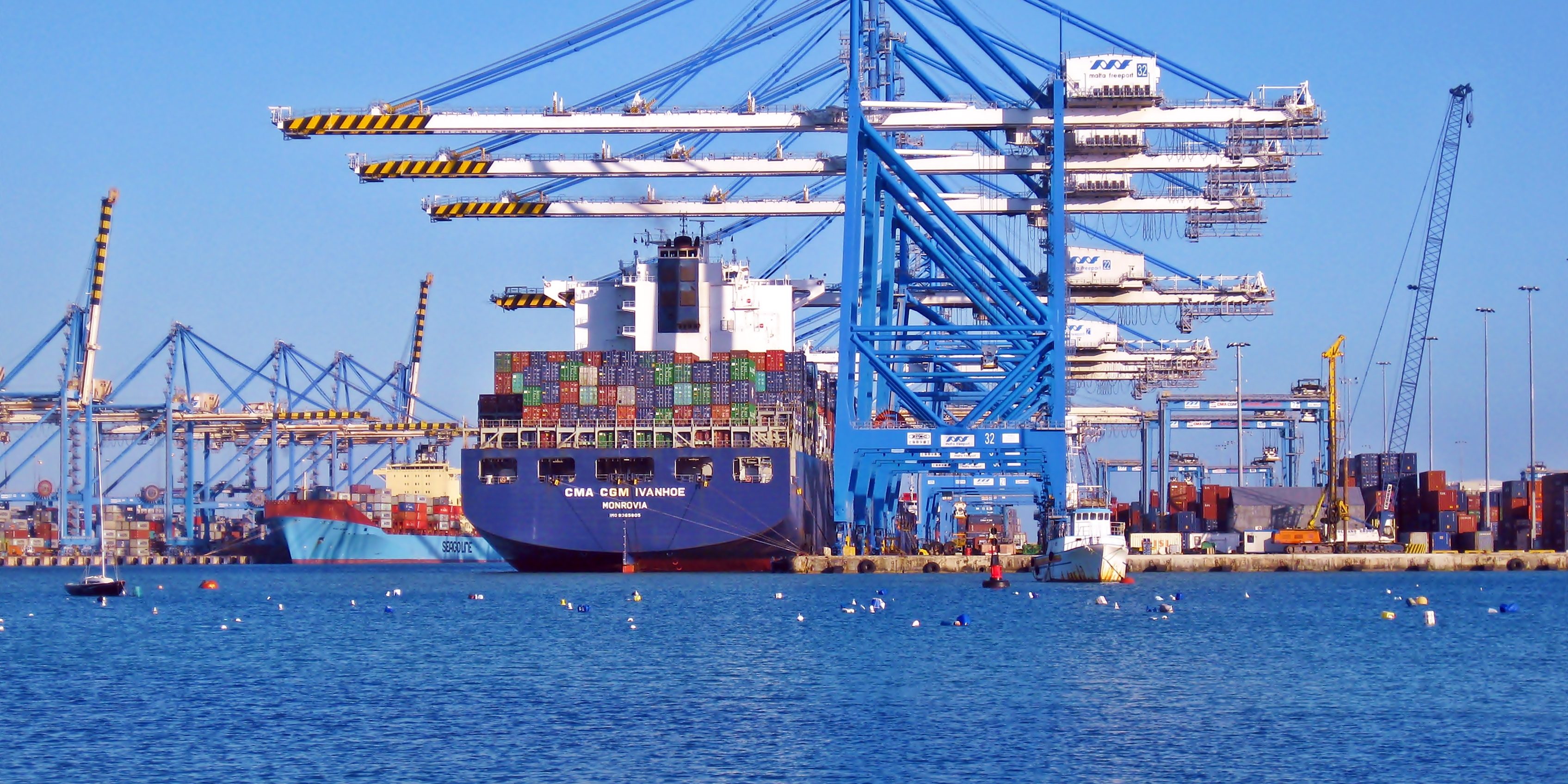 Крупнейший европейский. Порт Акаба. Перт морской порт. Visakhapatnam Port. Морской грузовой порт Владивосток.